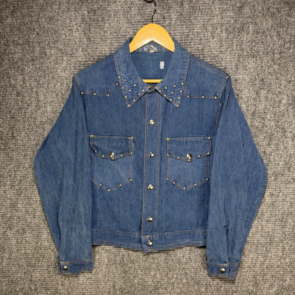 Vintage Studded Denim Western Trucker Jacket Blue Medium Wash Cropped Fit